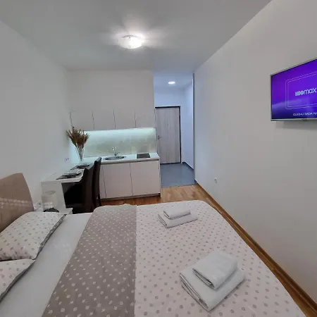 Apartment Holiday Apartment *